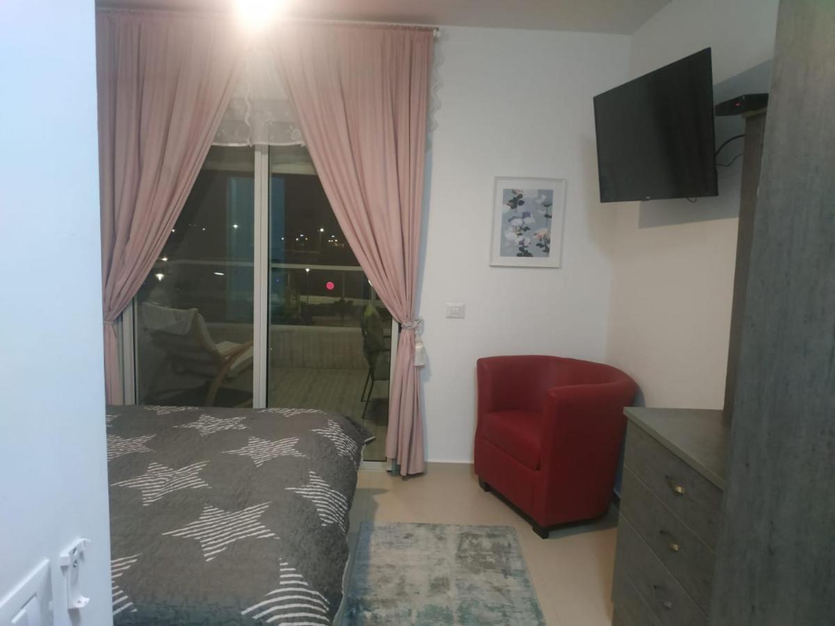 עכו דירה חדשה ליד הים- Akko-Brand New Apartment Acre Exterior foto