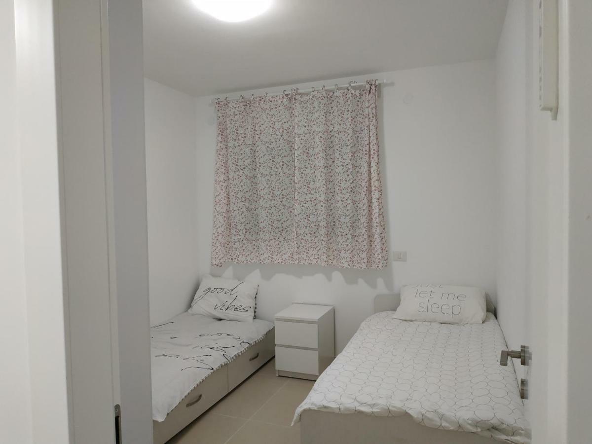 עכו דירה חדשה ליד הים- Akko-Brand New Apartment Acre Exterior foto