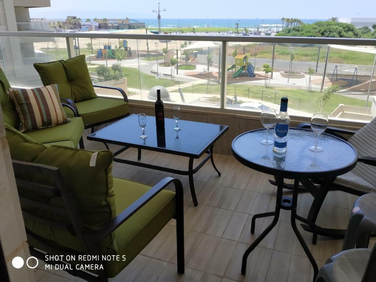 עכו דירה חדשה ליד הים- Akko-Brand New Apartment Acre Exterior foto