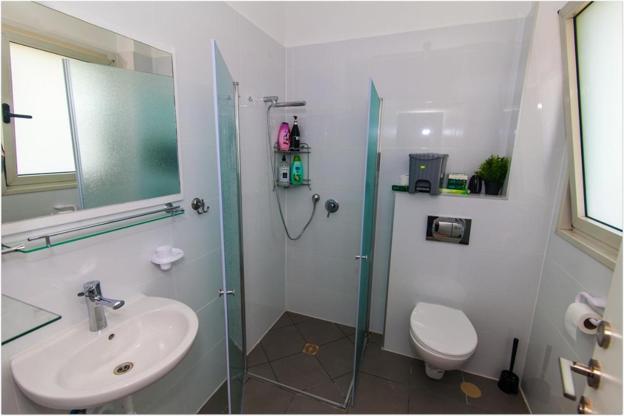 עכו דירה חדשה ליד הים- Akko-Brand New Apartment Acre Exterior foto